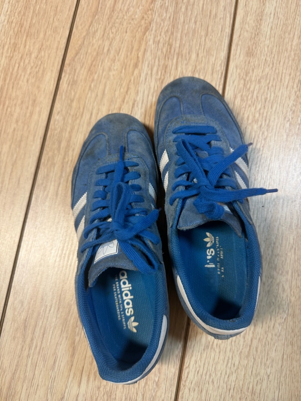 Men’s Adidas Sambas Blue Bird - Picture 5 of 7